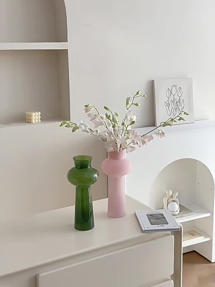 Elegant Nordic-Inspired Glass Vase Pink & Green 1pc Elegant Nordic-Inspired Glass Vase - Modern Minimalist Cylinder Shape Decor for Living Room, Hydroponic Flower Arrangement Display
